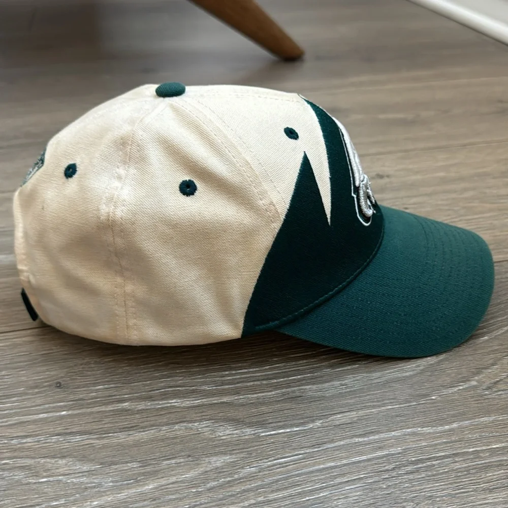 Vintage Philadelphia Eagles Reebok Hat